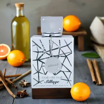 Club de Nuit Sillage Sample