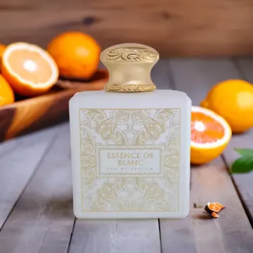 Fragrance World French Avenue Essence de Blanc Sample